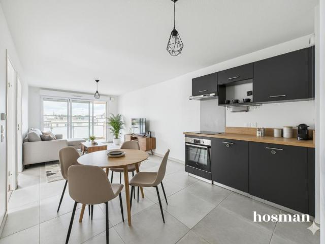 Appartement vente à Centre commercial des Quatre Pavillons, Cenon