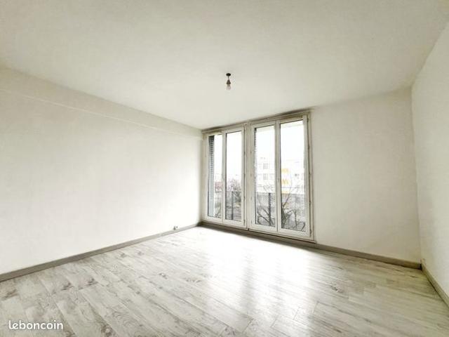 Appartement vente à Privas, Saint-priest
