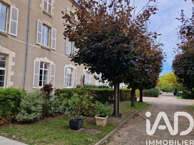 Appartement vente à Clos Pré Renault, Orléans