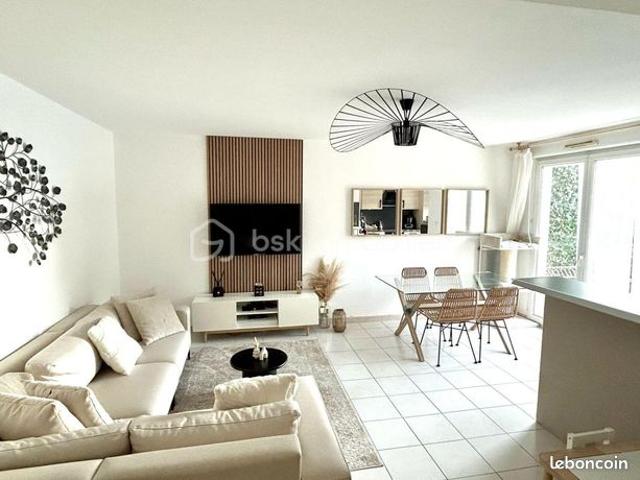 Appartement vente à La Tour-du-Pin, La Verpillière