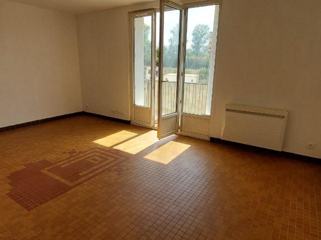 Appartement location à Sens, Courlon-sur-yonne