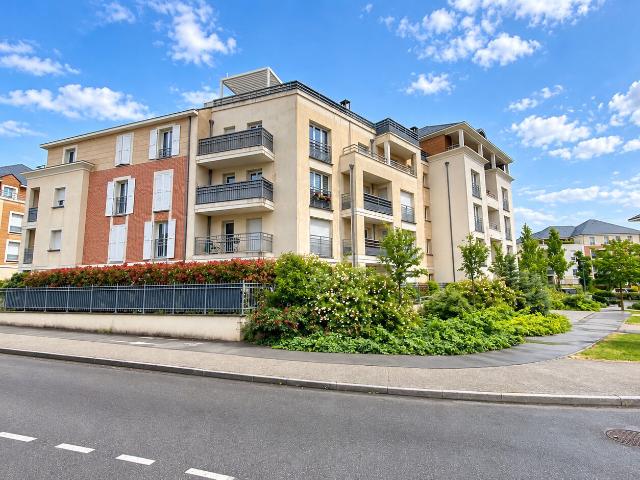 Appartement vente à Clos Sainte-Croix, Orléans