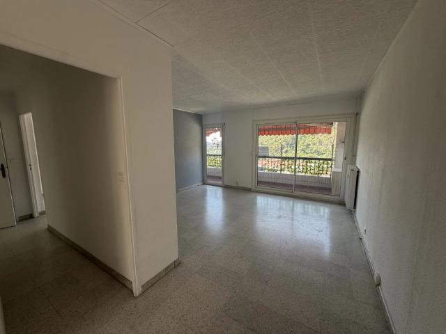 Appartement vente à Le Négron, La Trinité