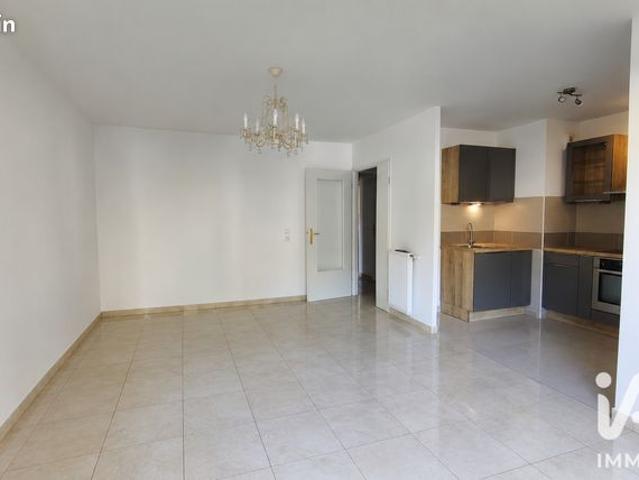 Appartement vente à Bois-d'Arcy, Yonne