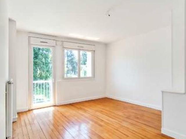 Appartement vente à Montbéliard, Grand-charmont