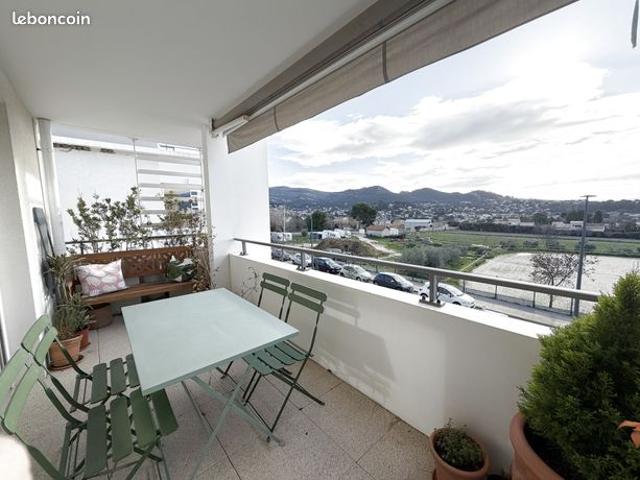 Appartement vente à Plan-de-cuques, Bouches-du-Rhône