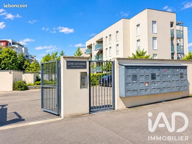 Appartement vente à L'Isle-d'Abeau, Isère