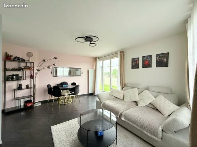 Appartement vente à Créteil, Le Plessis-trévise