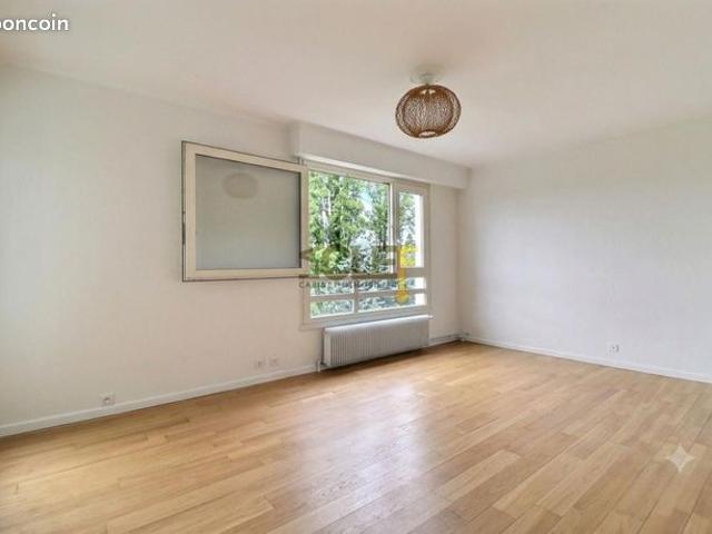 Appartement vente à Issoudun, Bagneux