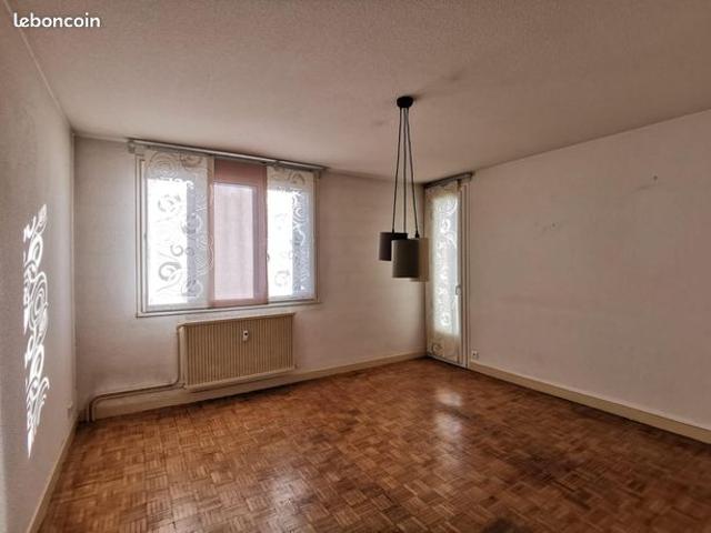Appartement vente à Largentière, Aubenas