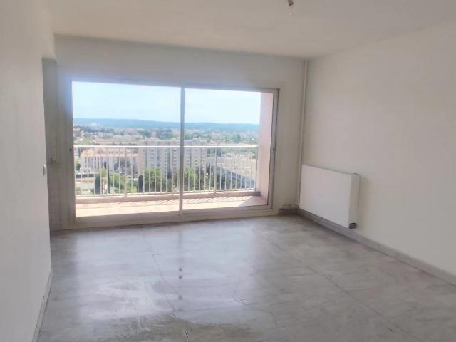 Appartement vente à Aix-en-Provence, Salon-de-provence