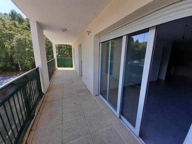 Appartement location à Châteauneuf-Grasse, Alpes-Maritimes