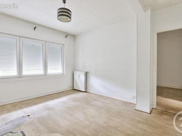 Appartement vente à La Courneuve, Centre-Ville