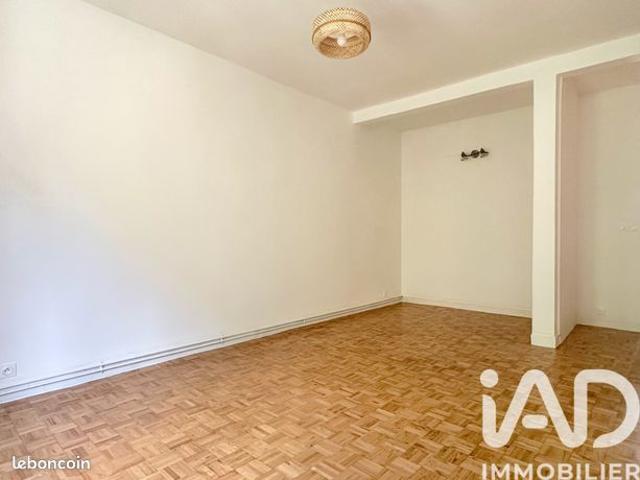 Appartement vente à Paris, Île-de-France