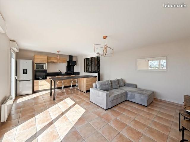 Appartement vente à La Rochelle, Clavette