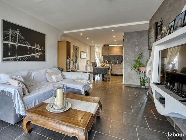 Appartement vente à Aix-en-Provence, Salon-de-provence