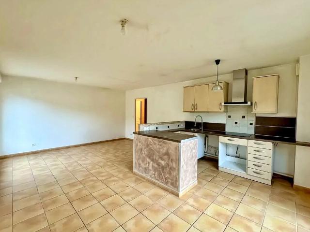 Appartement vente à Aix-en-Provence, Lambesc