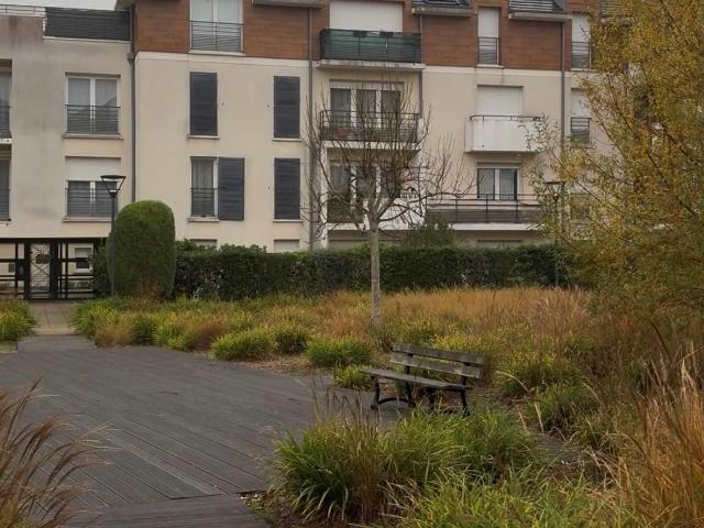 Appartement vente à Saint-Pierre-du-Perray, Essonne