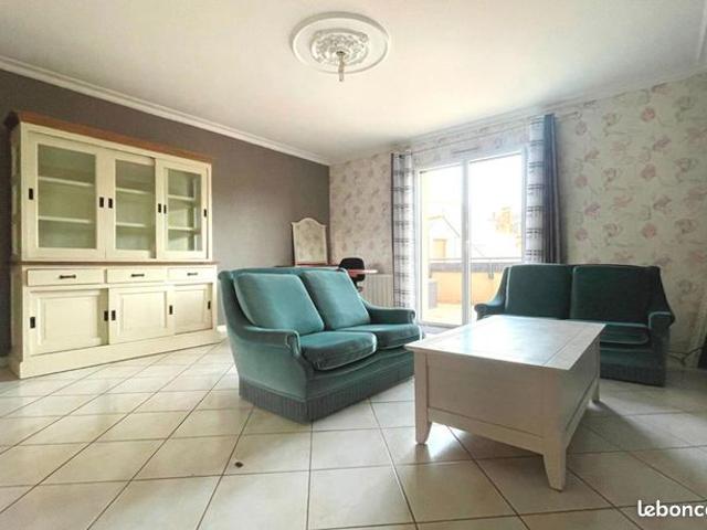 Appartement vente à Montfort-sur-Meu, Ille-et-Vilaine