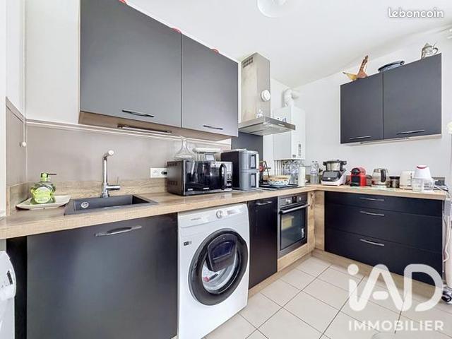Appartement vente à Créteil, Santeny