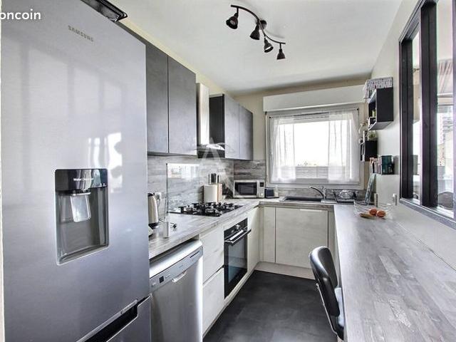 Appartement vente à Villeneuve-la-garenne, Martinique