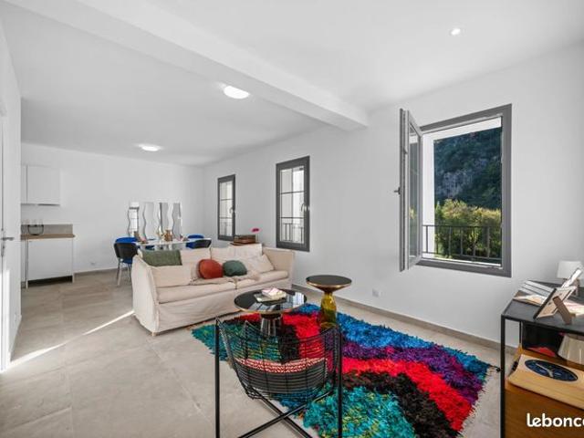 Appartement vente à Tourrette-Levens, Alpes-Maritimes