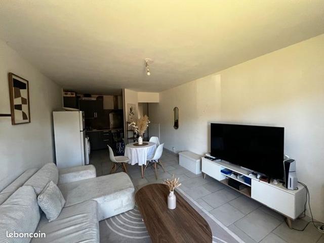 Appartement vente à Mantes-la-Jolie, Les Mureaux