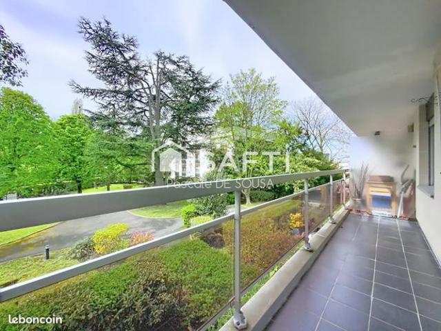 Appartement vente à Rueil-Malmaison, Hauts-de-Seine