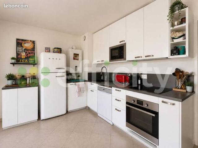 Appartement vente à Aix-en-Provence, Bouc-bel-air