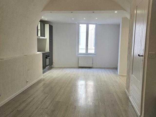 Appartement vente à Les Jardins, Castellane