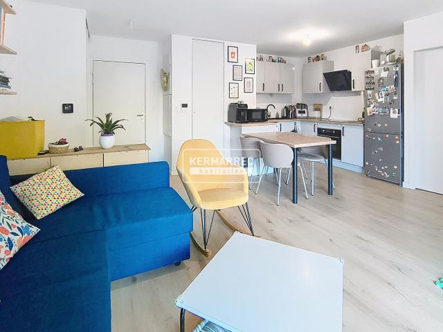 Appartement vente à Lotissement artisanal de la Sénestrais, La Chapelle-des-Fougeretz