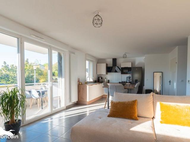 Appartement vente à Artigues-près-Bordeaux, Gironde