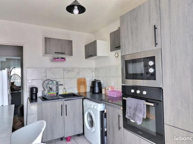 Appartement vente à Saint-Étienne, Firminy