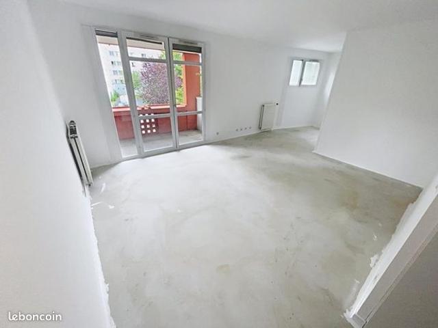 Appartement vente à Saint-Denis, Seine-Saint-Denis
