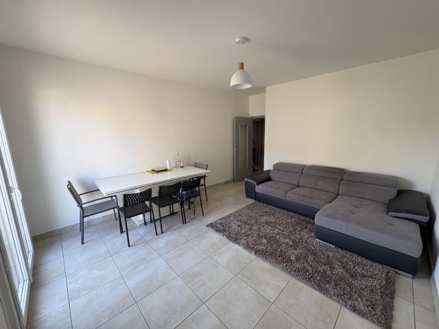 Appartement location à Céret, Elne