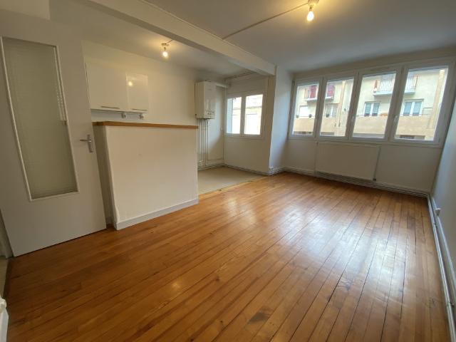 Appartement location à Saint-Étienne, Saint-etienne