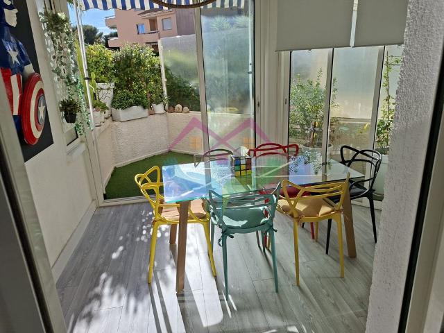 Appartement vente à Arrondissement de Draguignan, Saint-raphaël