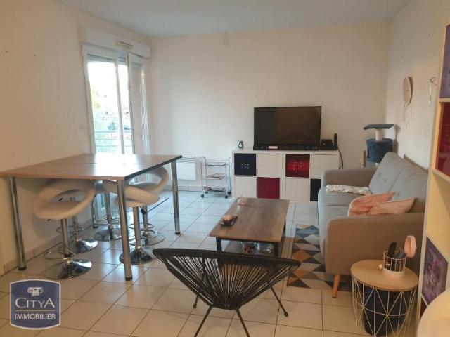 Appartement location à Gond-Pontouvre, Charente