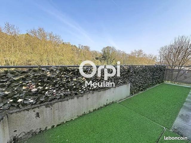 Appartement vente à Mantes-la-Jolie, Hardricourt