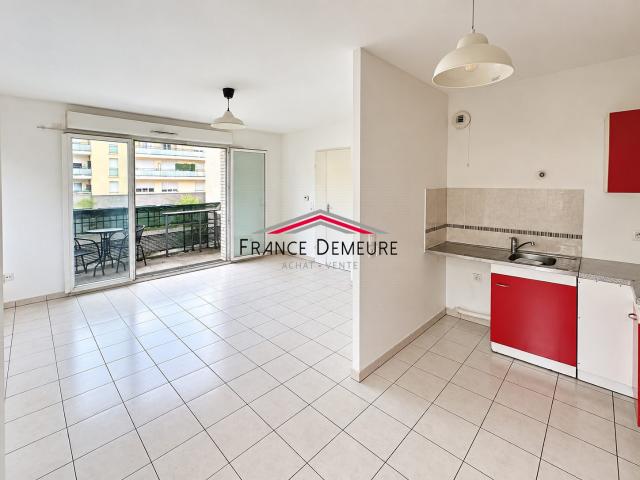 Appartement vente à Côte d'Or - Sarrazins-Habette-Coteaux du Sud, Créteil