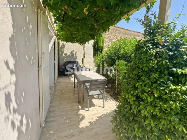 Appartement vente à Sainte-Cécile-les-Vignes, Vaucluse