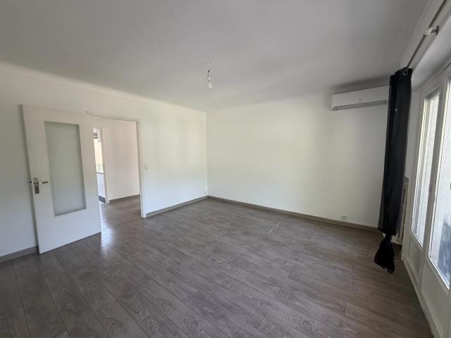 Appartement vente à Le Serre de Juste, Contes