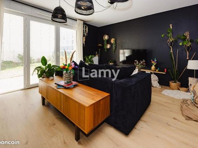 Appartement vente à La Chapelle-des-Fougeretz, Ille-et-Vilaine