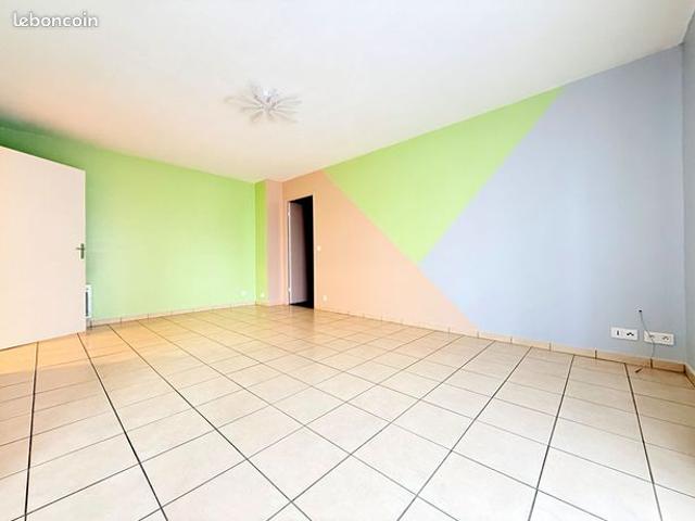 Appartement vente à Hénin-Beaumont, Pas-de-Calais