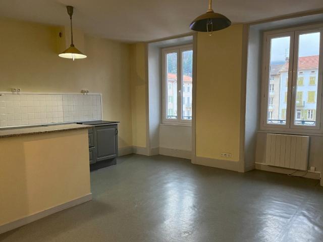 Appartement vente à La Sablière, Le Cheylard
