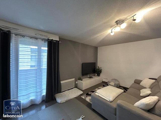 Appartement vente à La Tour-du-Pin, Bourgoin-jallieu