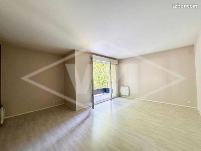 Appartement vente à Melun, Combs-la-ville