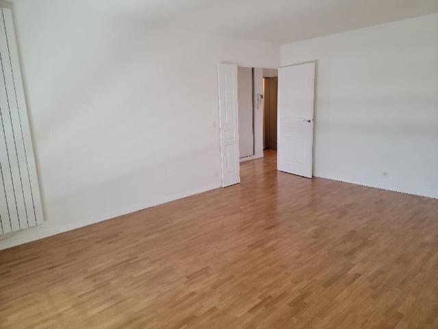 Appartement location à Nanterre, Courbevoie