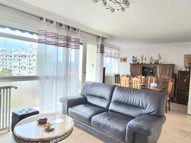 Appartement vente à Saint-Étienne, Firminy