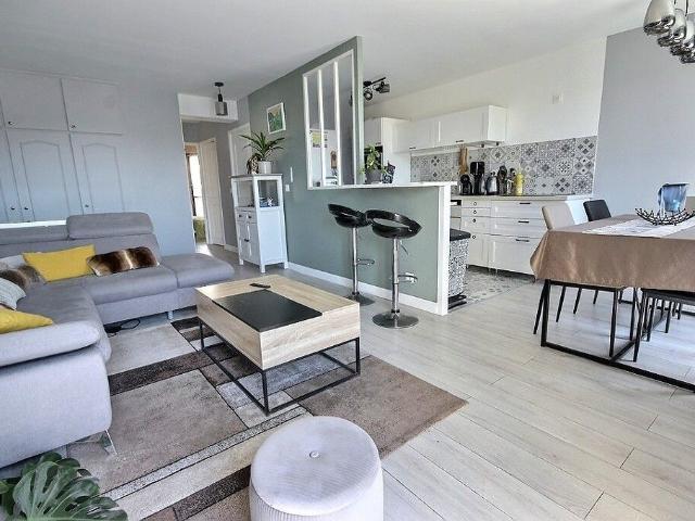 Appartement vente à Quartier de la Gare, Plaisir